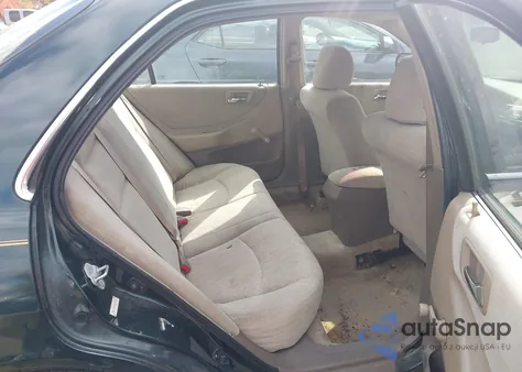 2001 Honda Accord Value Package z USA, uszkodzony, nr VIN 1HGCF86601A057981